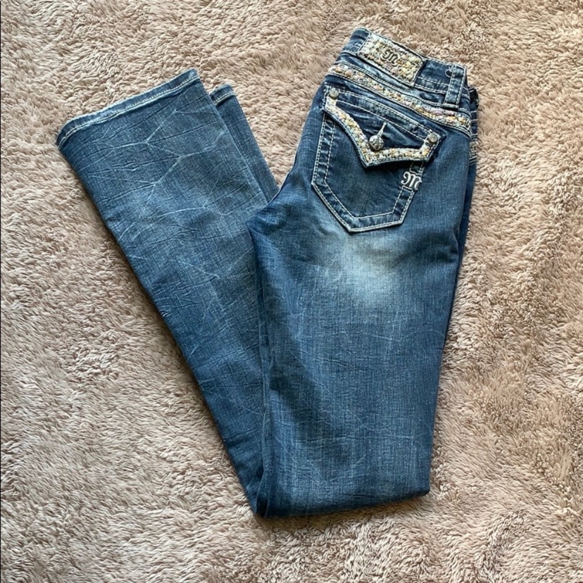 Miss Me Slim Boot Jeans